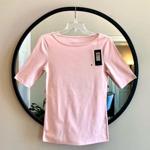 ⭐️ NWT Tommy Hilfiger👚 Tee⭐️